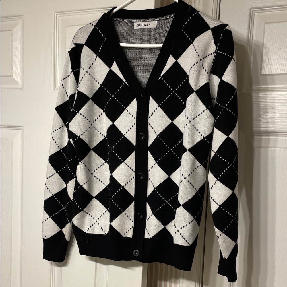Grace Karin Black and White Argyle Cardigan